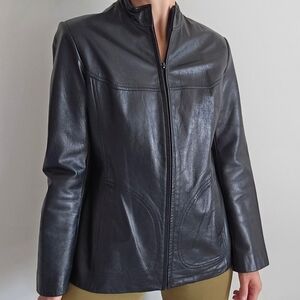 Danier Women's Classic Black Leather Jacket